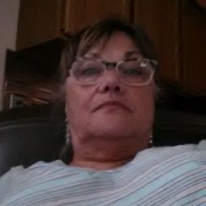 Meet your Posher, Roxanne